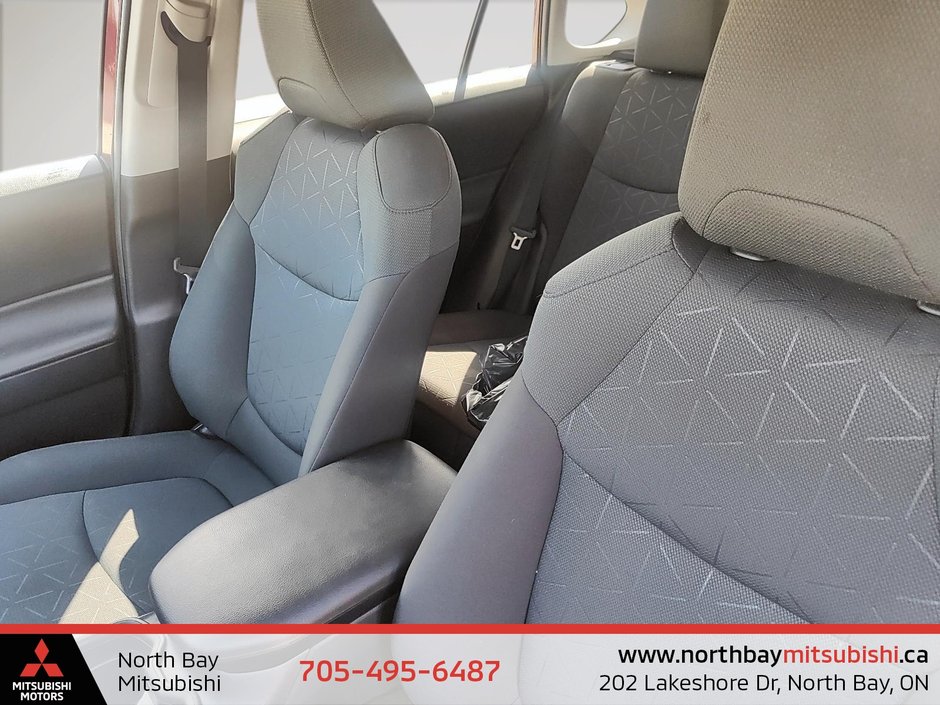 2021 Toyota RAV4 HYBRID XLE-6