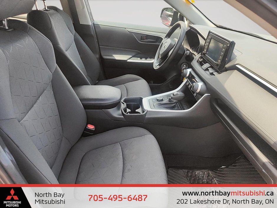 2021 Toyota RAV4 HYBRID LE-10
