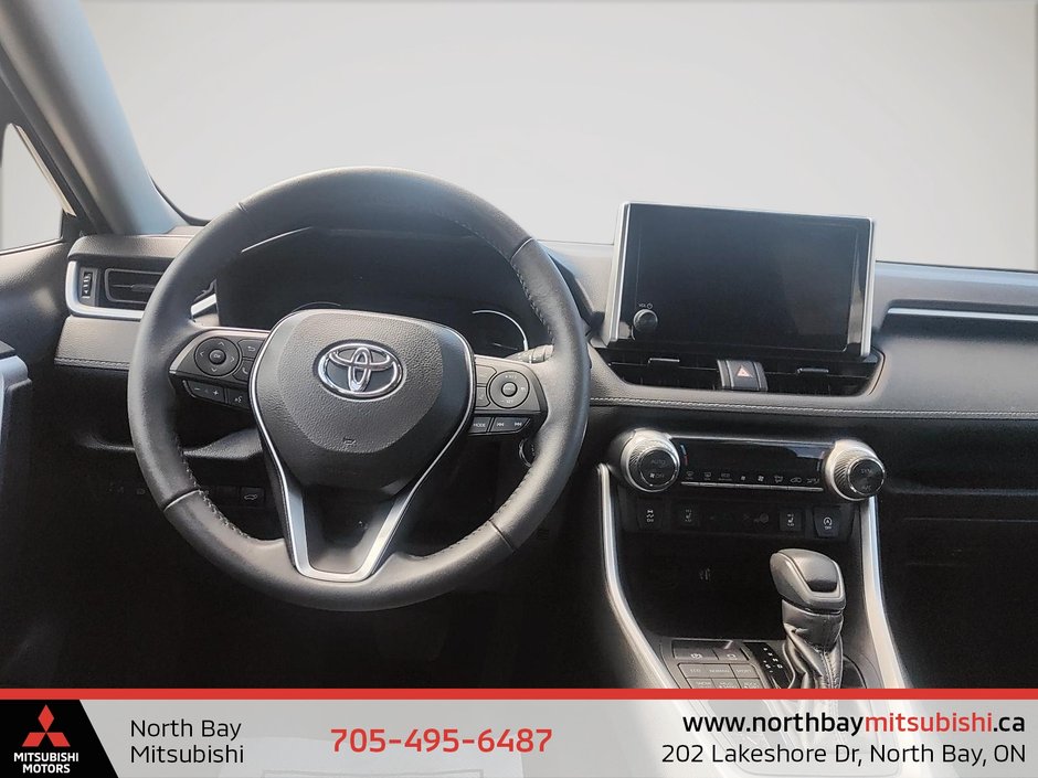 2023 Toyota RAV4 XLE-10
