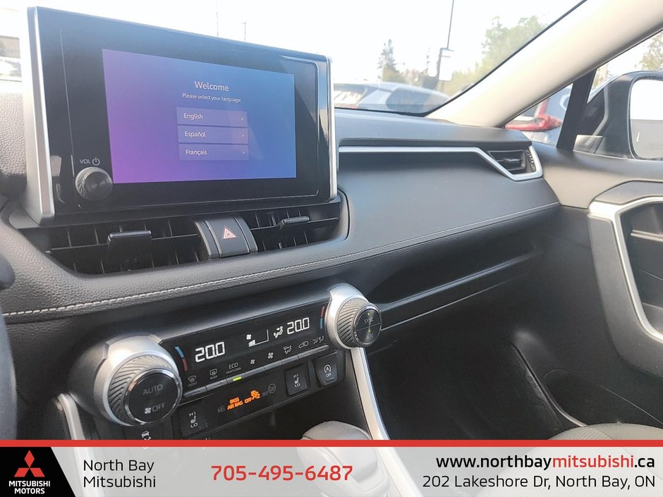 2023 Toyota RAV4 XLE-16