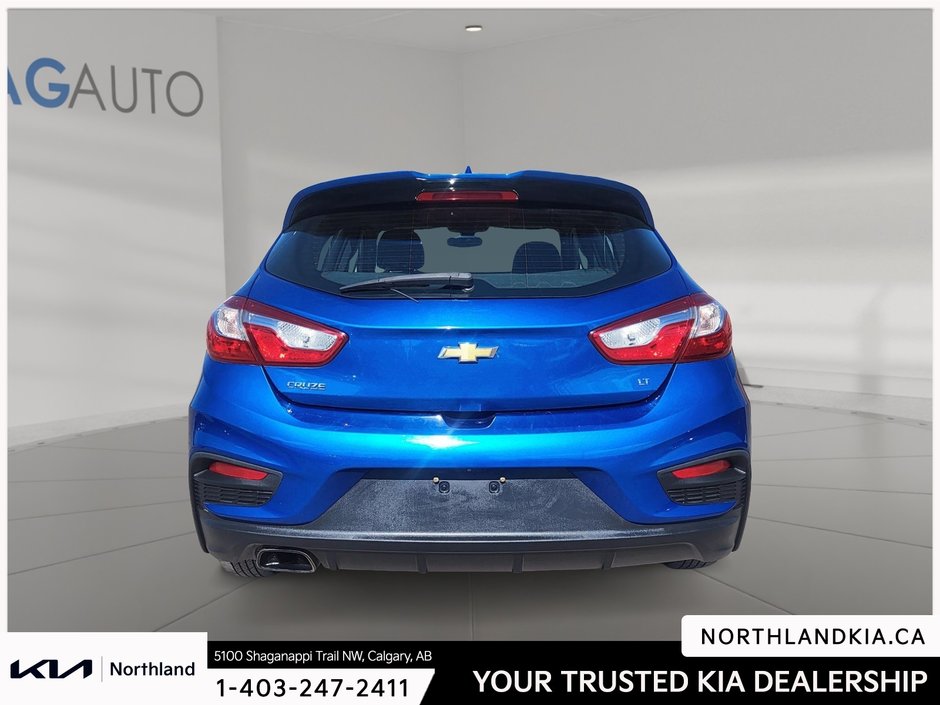 2018 Chevrolet Cruze LT Turbo-2
