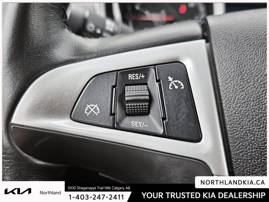2012 Chevrolet Equinox LT-11