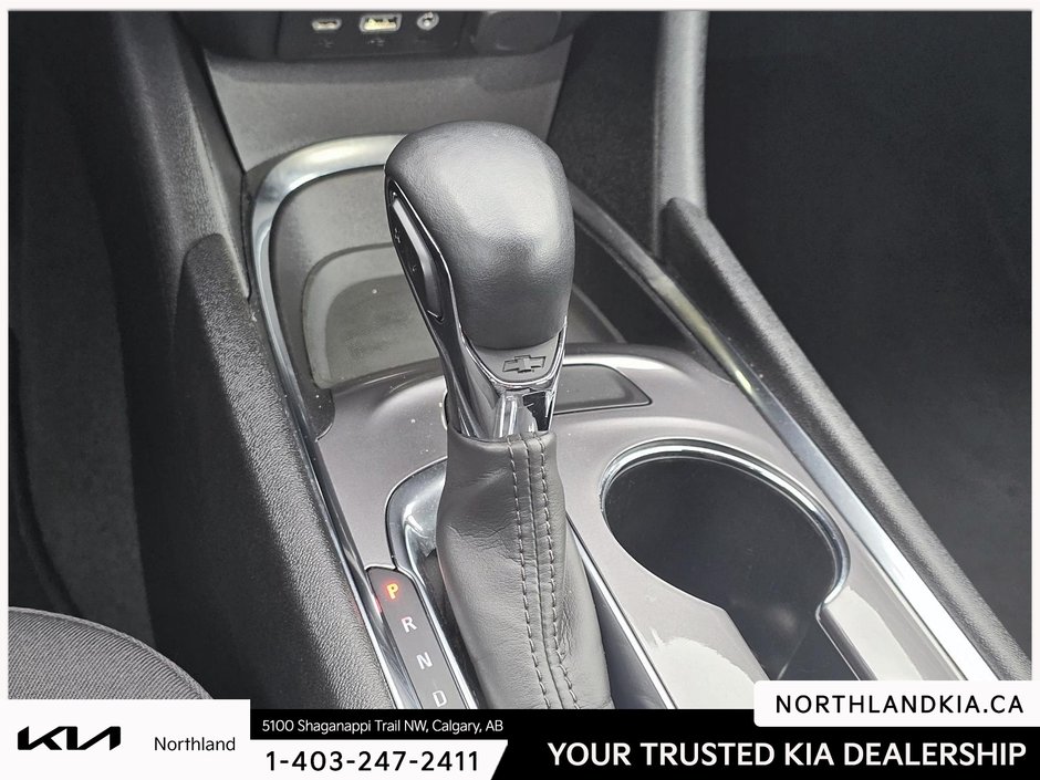 2023 Chevrolet Malibu LT-11