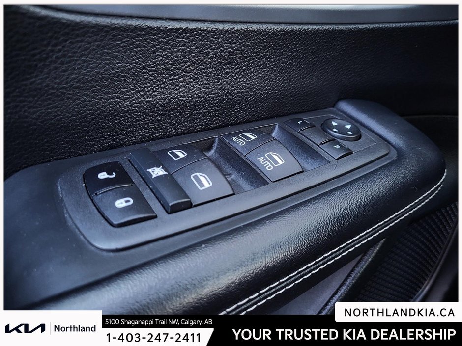 2022 Chrysler Pacifica Touring-7