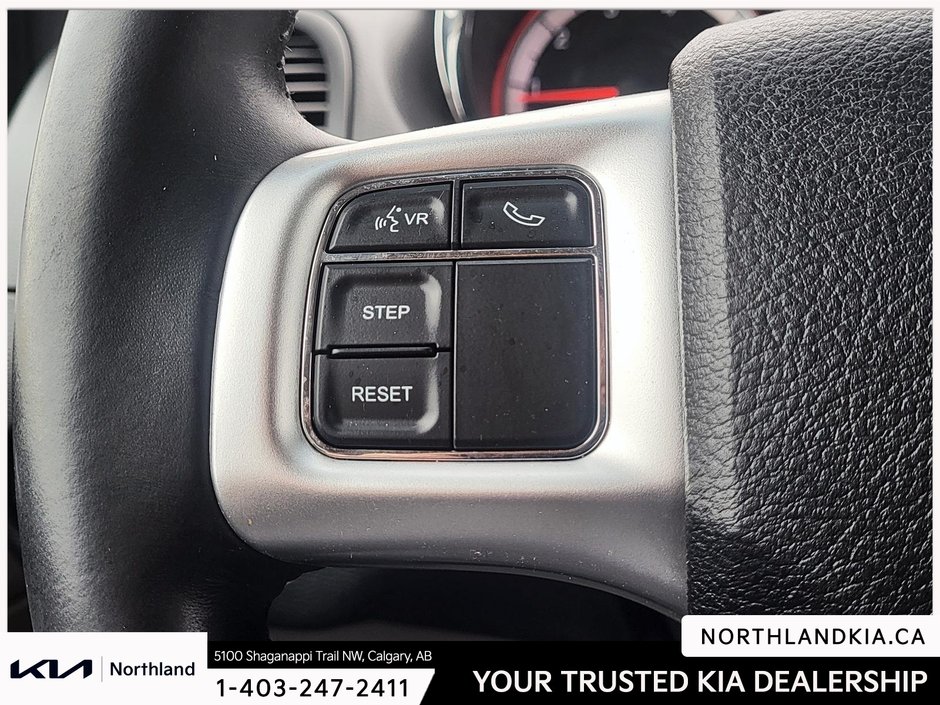 2015 Dodge Grand Caravan SXT-12