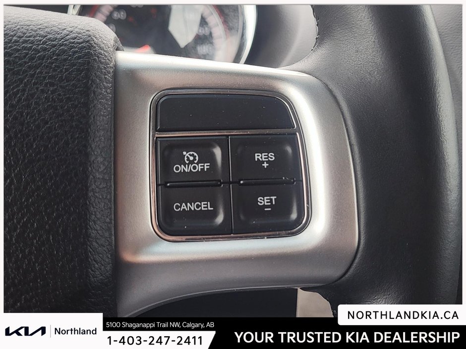2015 Dodge Grand Caravan SXT-13