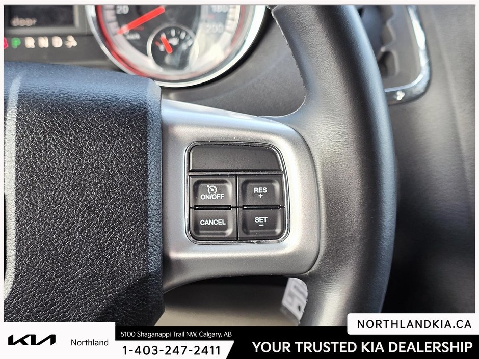 2016 Dodge Grand Caravan SXT-13