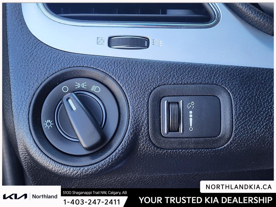 2018 Dodge Journey SE-8