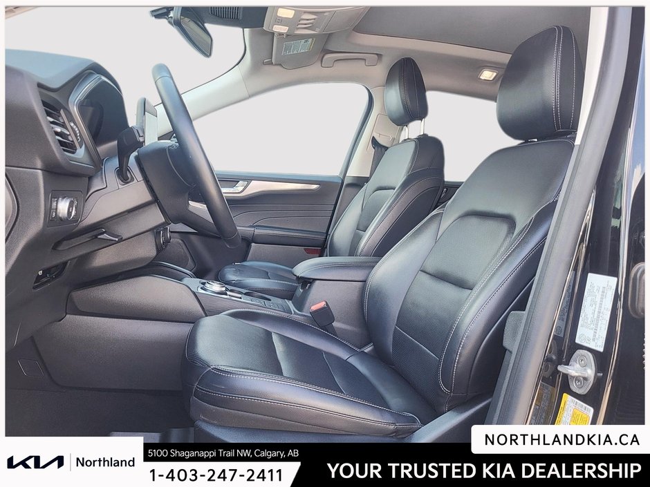 2021 Ford Escape Hybrid Titanium-9