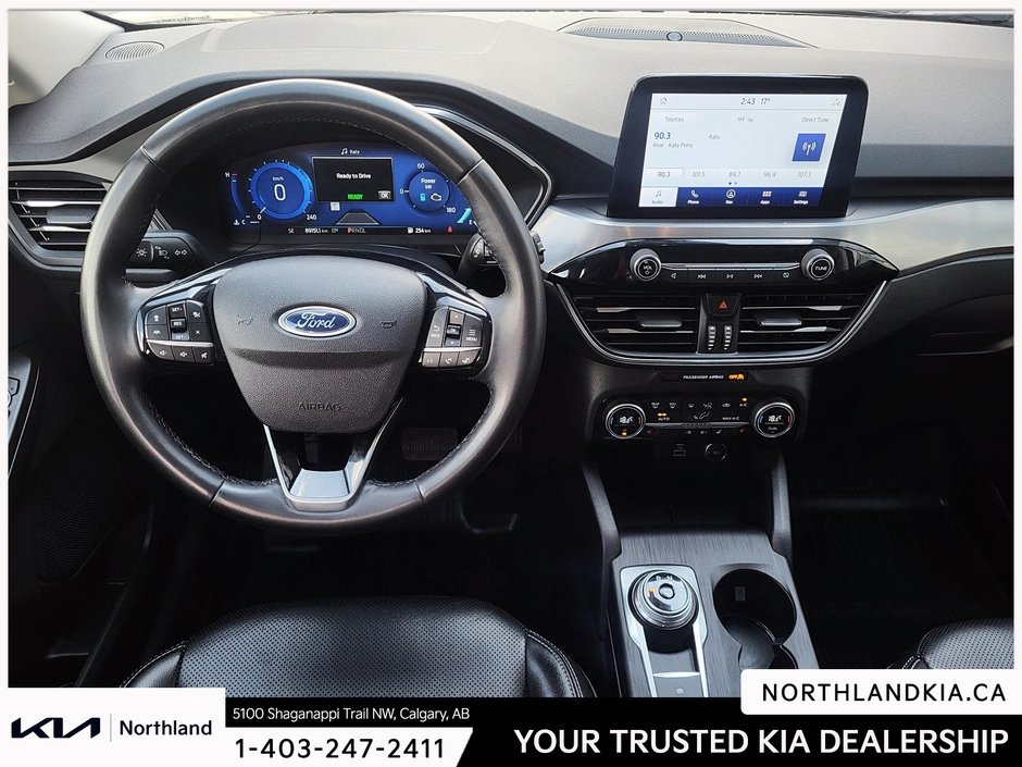 2021 Ford Escape Hybrid Titanium-11