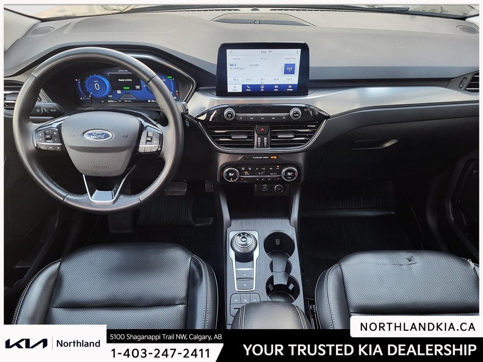 2021 Ford Escape Hybrid Titanium-10