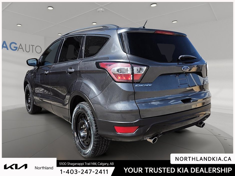 2017 Ford Escape Titanium-1