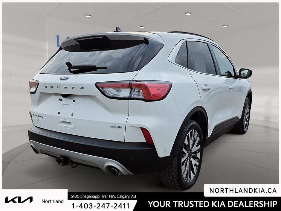2020 Ford Escape Titanium-3
