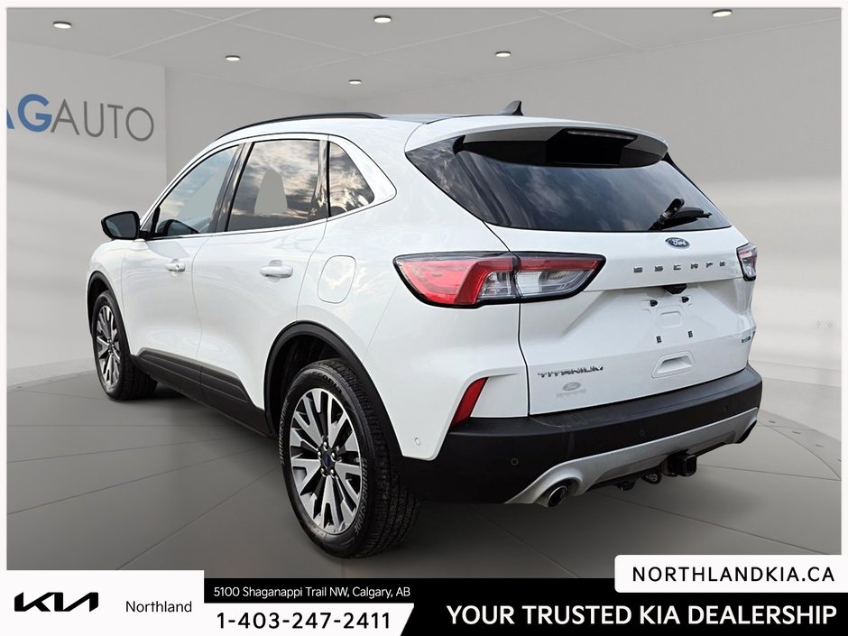 2020 Ford Escape Titanium-1