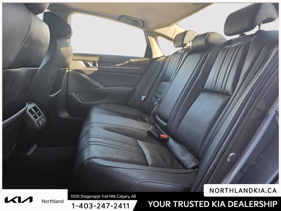 2019 Honda Accord Touring-17