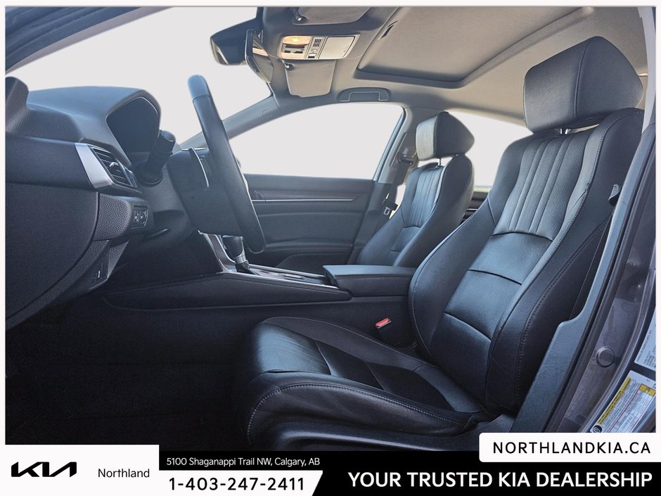 2019 Honda Accord Touring-9