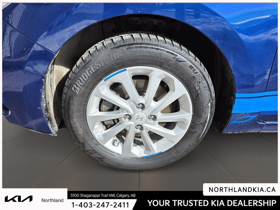 2019 Hyundai Accent Preferred-6