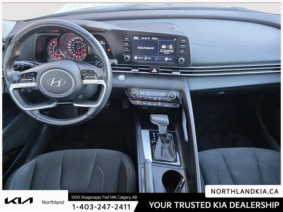 2022 Hyundai Elantra SEL-29