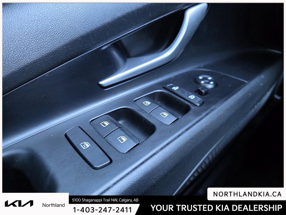 2022 Hyundai Elantra SEL-7