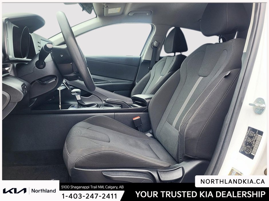 2023 Hyundai Elantra Essential-9