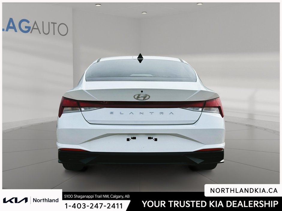 2023 Hyundai Elantra Essential-2