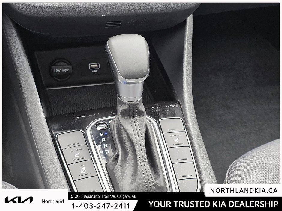 2020 Hyundai Ioniq Hybrid Preferred-16