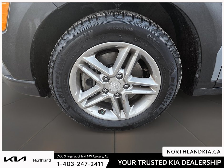 2020 Hyundai Kona 2.0L Essential-6
