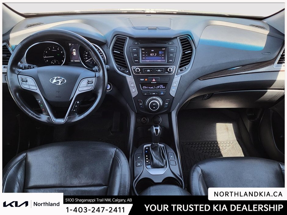 2017 Hyundai Santa Fe Sport 2.0T-16