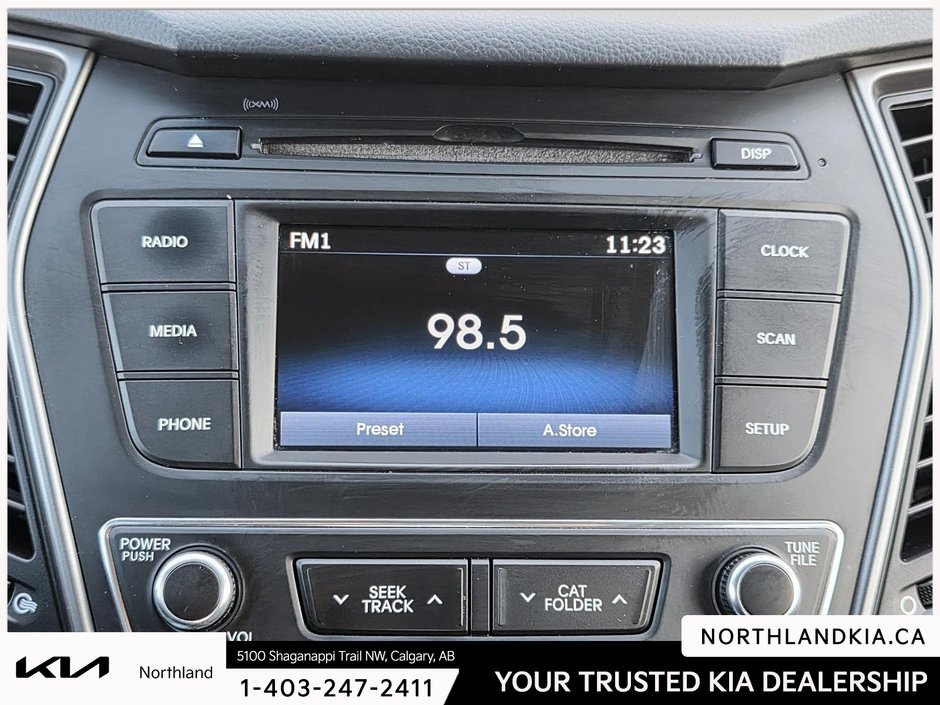 2017 Hyundai Santa Fe Sport 2.4 Base-16