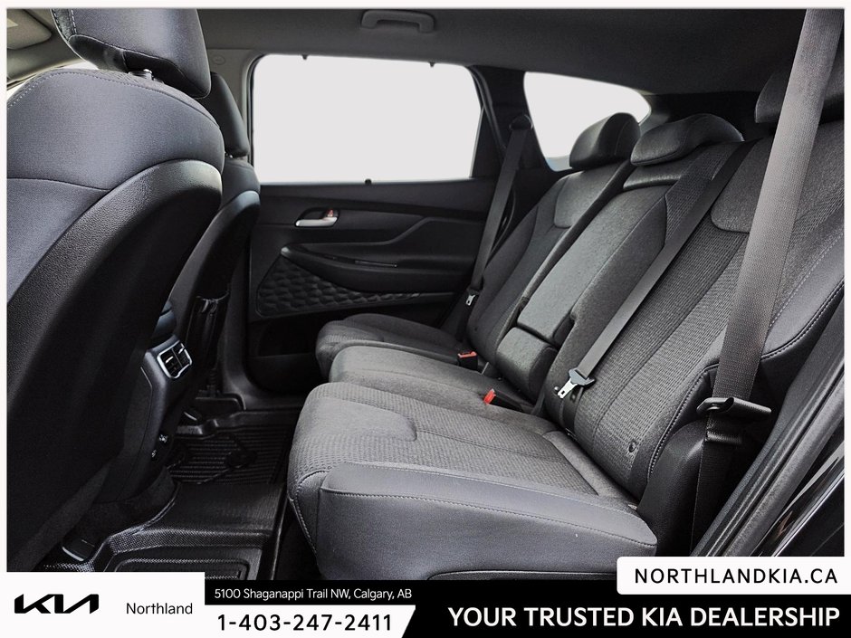 2023 Hyundai Santa Fe Preferred-18