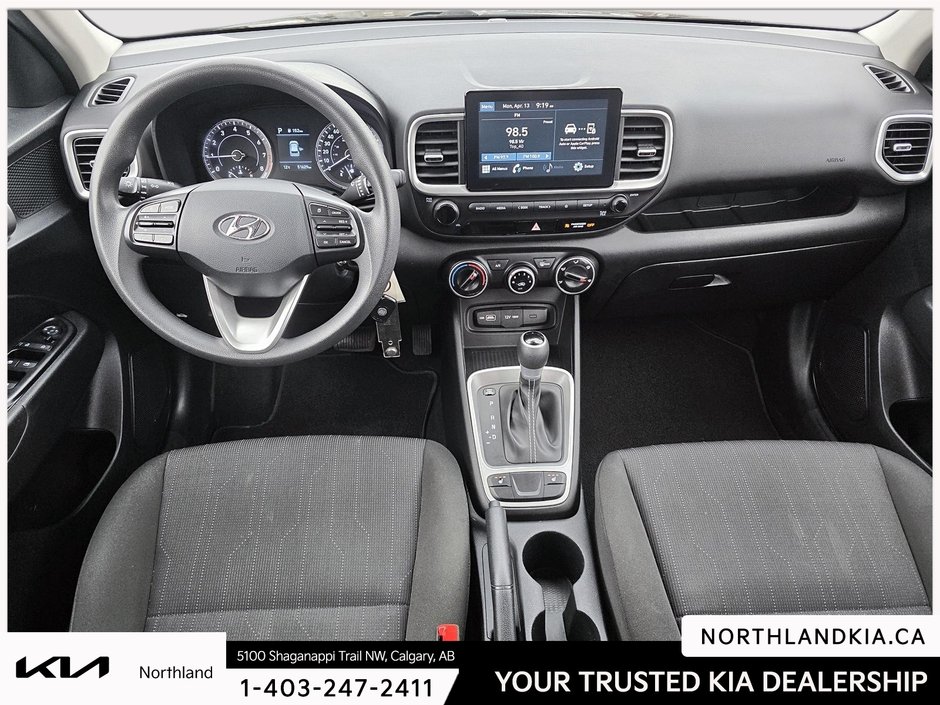 2022 Hyundai Venue Essential-8
