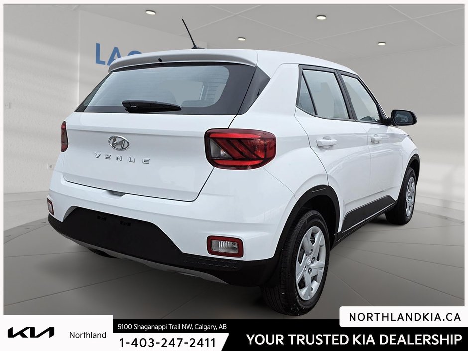 2024 Hyundai Venue Essential-3
