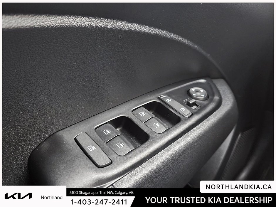 2024 Hyundai Venue Essential-7