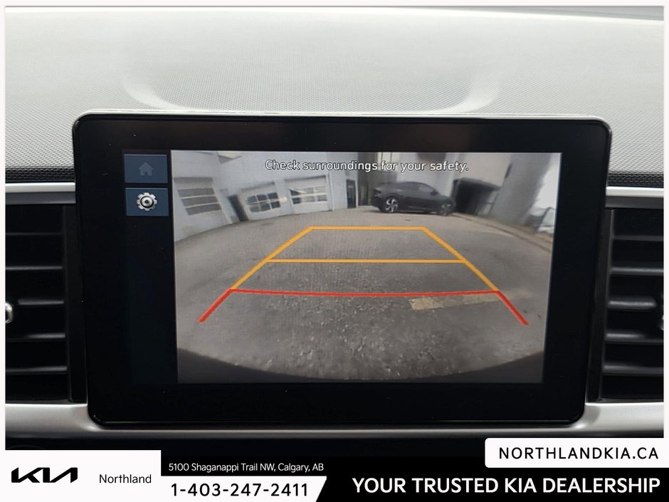 2024 Hyundai Venue Essential-13