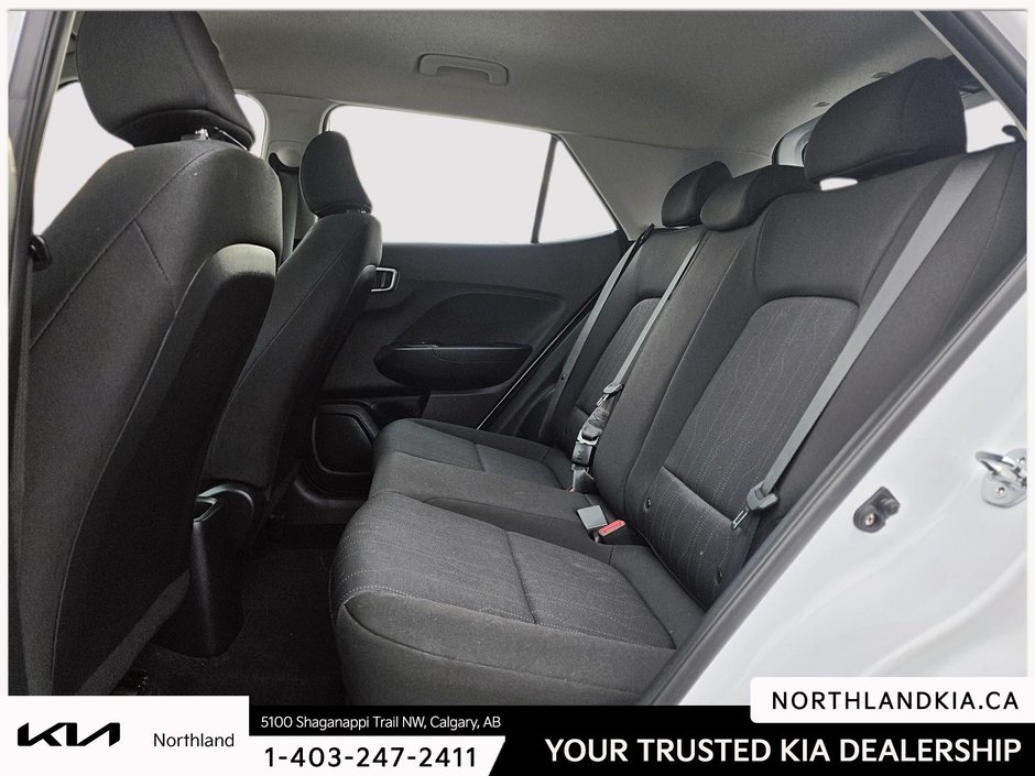 2024 Hyundai Venue Essential-17