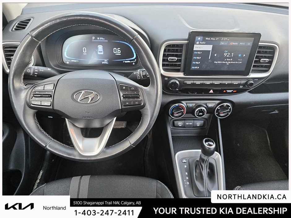 2024 Hyundai Venue Preferred-9