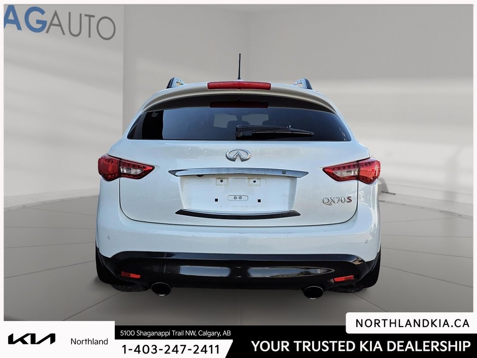 2017 Infiniti QX70 Sport-2