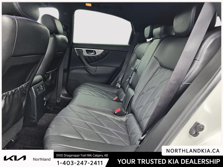 2017 Infiniti QX70 Sport-18