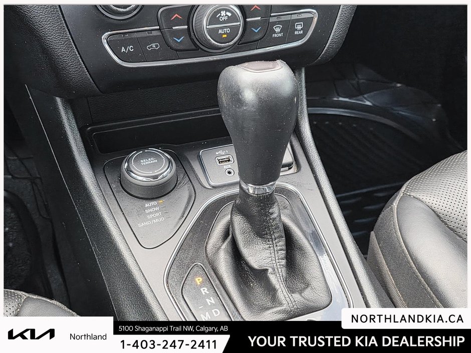 2019 Jeep Cherokee Limited-14