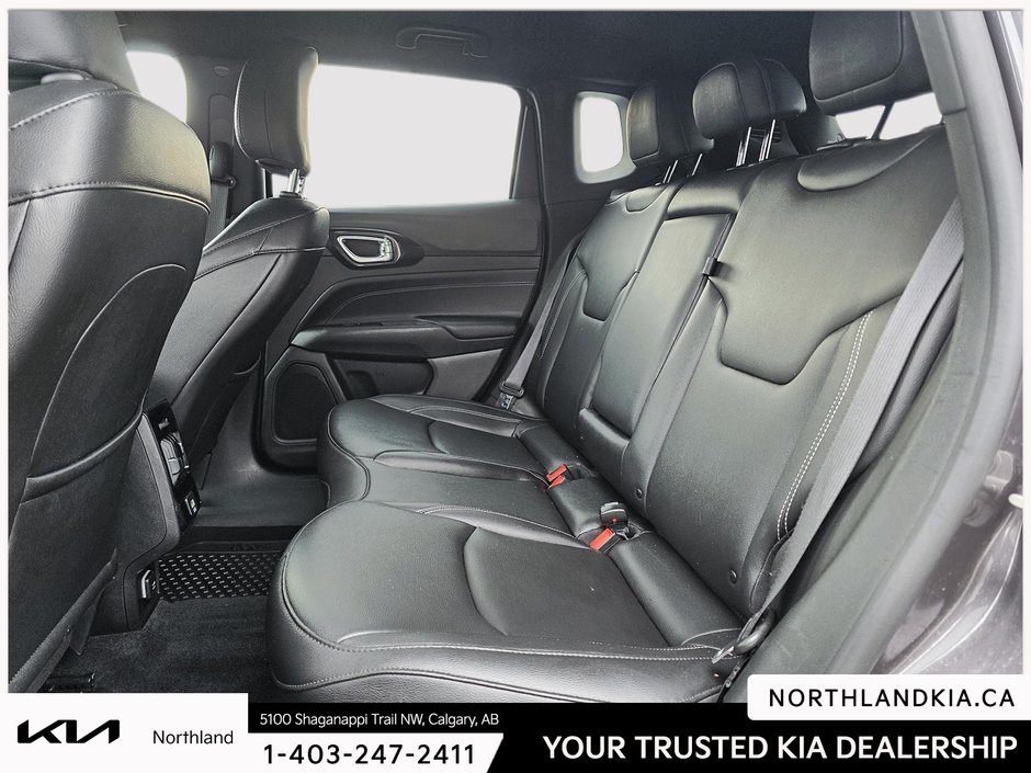2024 Jeep Compass Altitude-20
