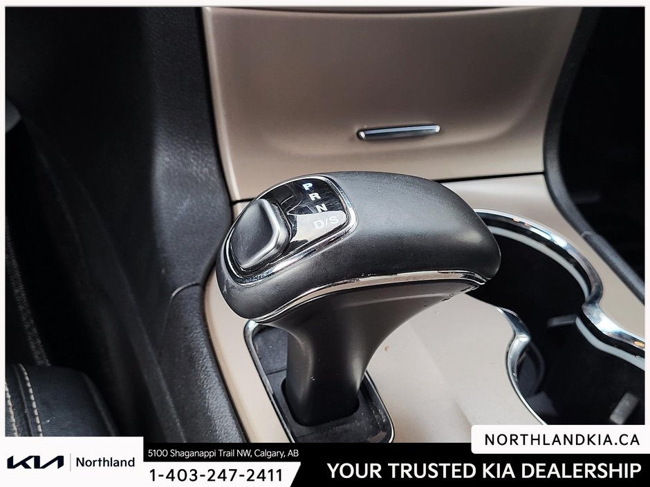 2015 Jeep Grand Cherokee Limited-18