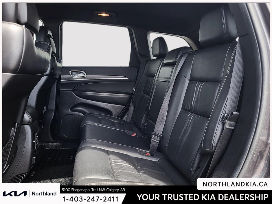 2015 Jeep Grand Cherokee Limited-19