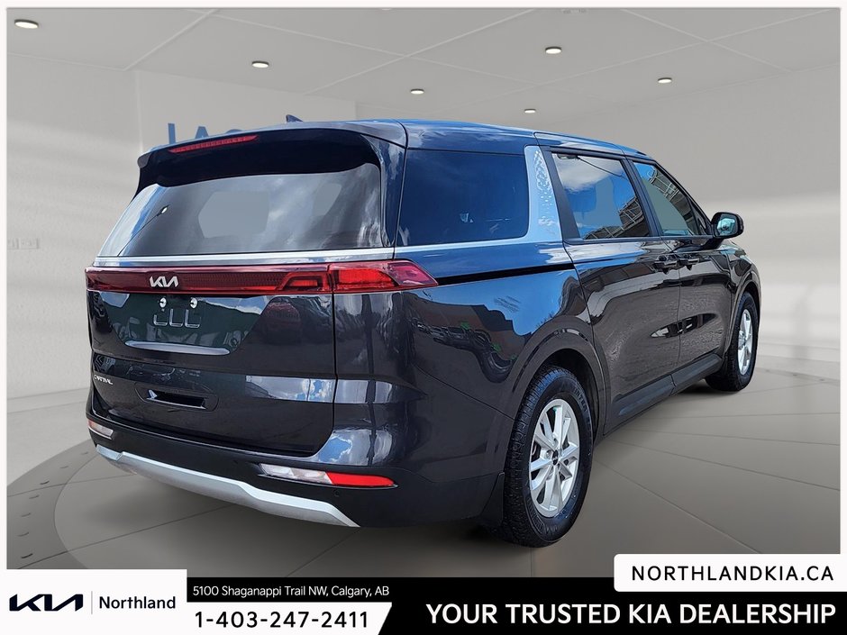 2023 Kia Carnival LX-3