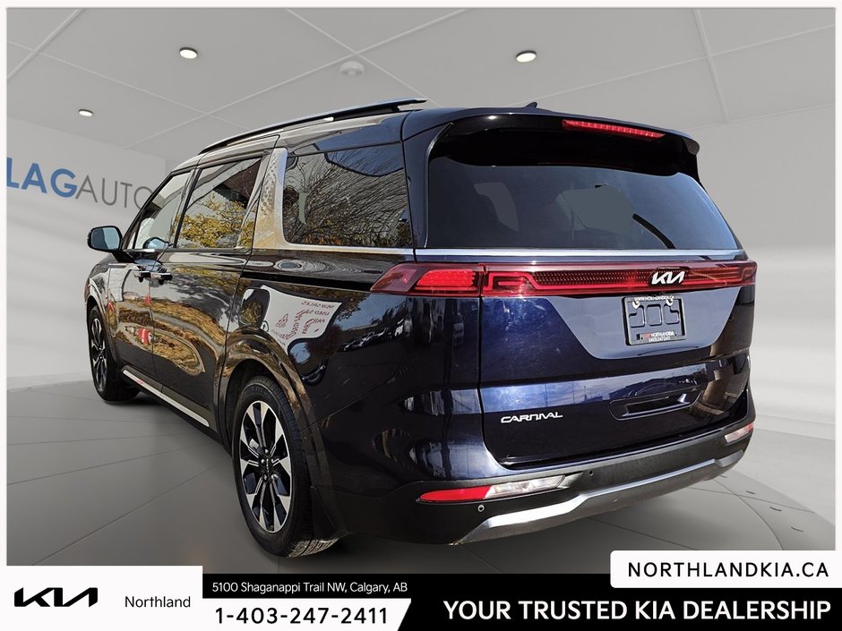 2023 Kia Carnival EX-1