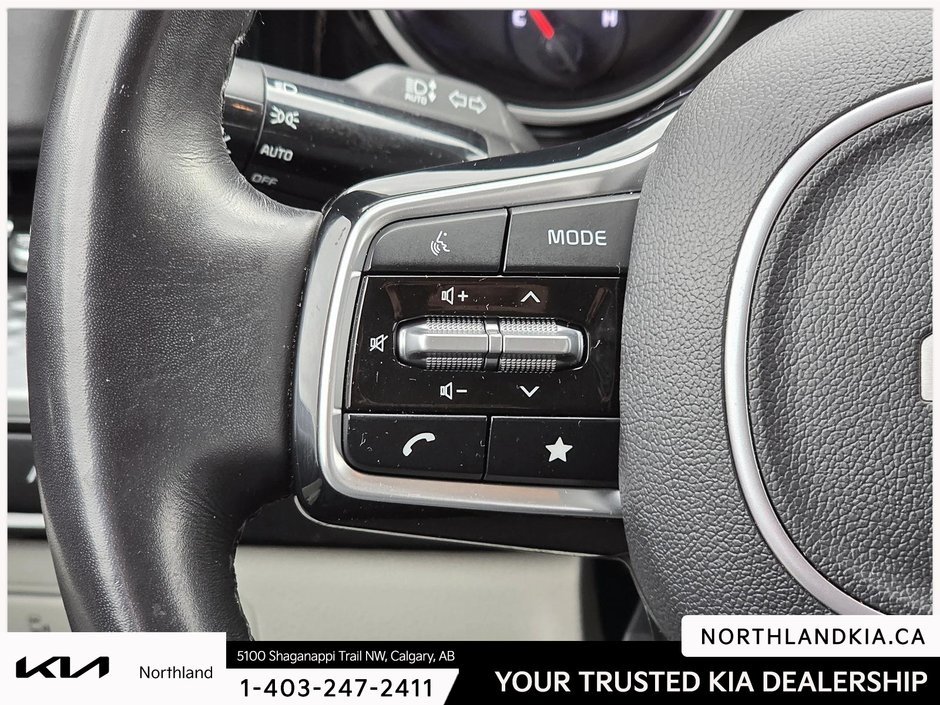 2024 Kia Carnival LX-12