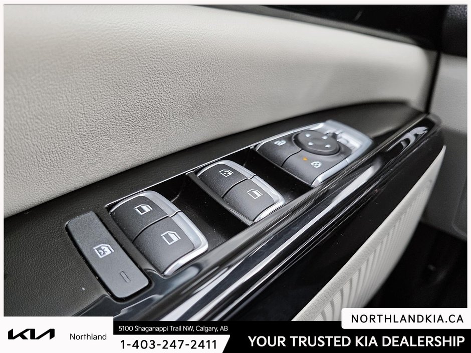 2024 Kia Carnival LX-7