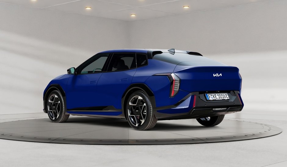 2026 Kia EV4 GT-Line-2