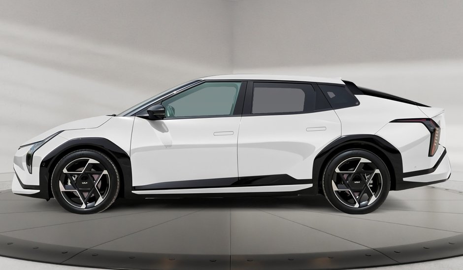 2026 Kia EV4 GT-Line-1