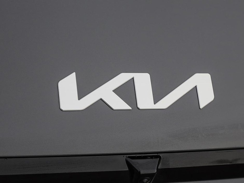 2026 Kia EV4 GT-Line-8