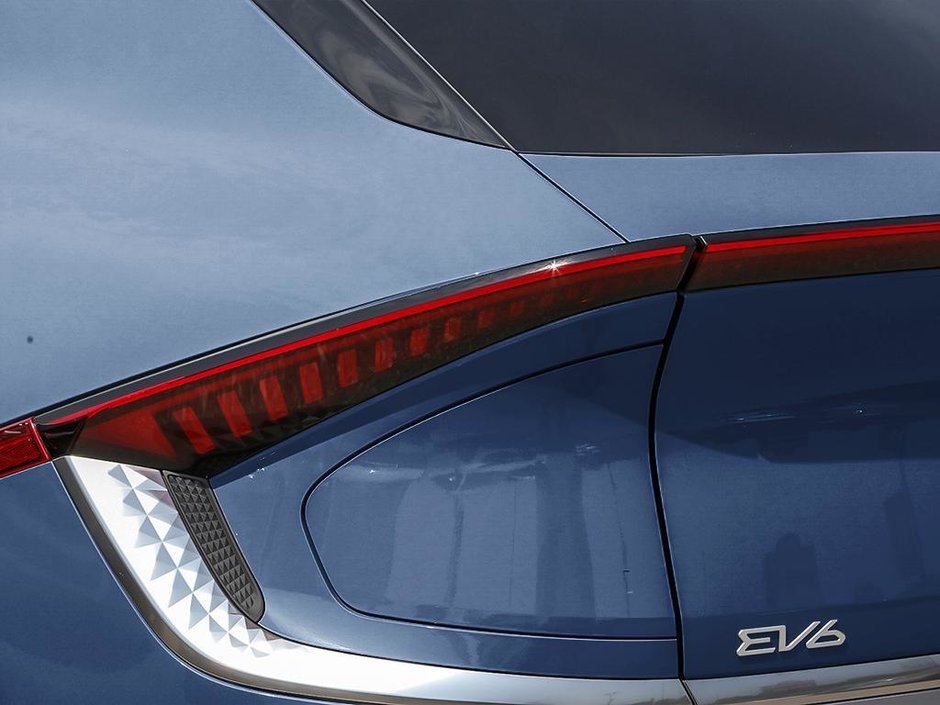 2025 Kia EV6 Land AWD-9